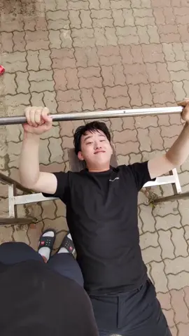 벤치프레스 하는법  #벤치프레스 #운동 #fyp #memes #foryoupage