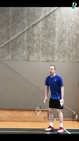 Badminton Trick Shot #badmintontrickshot #badmintontraining #badminton #badmintonskills #badmintonvideo #badmintonplayer #playbadminton