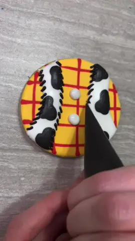 Hi, I’m Woody. Howdy, howdy, howdy! #howdy #woody #toystory #sugarcookies #cookiesoftiktok