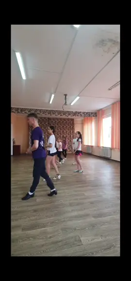 робочий момент #бальные #Харків #дівчатка #skyhall #Близнюки