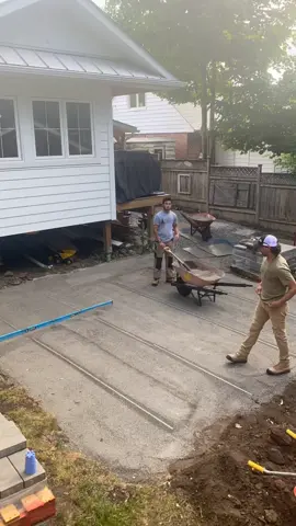 Slappin Da Stones! #firestonelandscaping #fyp #fortheboys #foryourpage #nipslip #beerposter #landscaping #barrie #tothemoon #tothemoonandbackagain