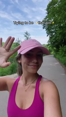 Weekly run with my dad :) wearing all @fabletics, as usuaaaal! #FableticsAmbassador #thatgirl #workout