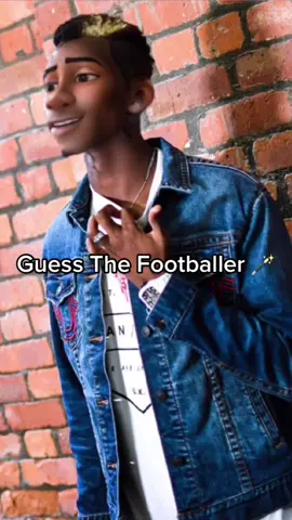 How many did you get out of 5?🤔 That LAST one though 😳 #football #disney #FlagFace #WhereFansPlay