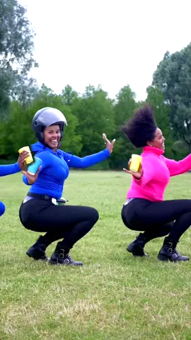 When you don’t have any friends to do this trend with💃🏽 #fyp #viral #afrodance #dance