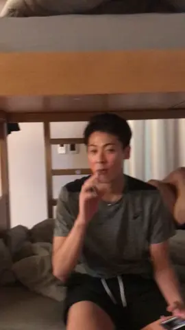 昼寝の起こし方👍 #バレーボール #volleyball #寝起きドッキリ #インスタも見てね #小川智大