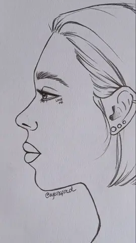 Rate this sketch 1 to 10 ♡ #satisfying #draw #sketch #drawing #sketching #tiktokartist #tiktokart #DIY #pencil #howto