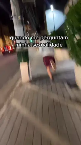 QUASE CAI EM CIMA DO CARA DO IFOOD #foryou