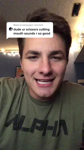 Reply to @ledsquigy #asmr #satisfiyingvideo #pattyasmr #snipping #barber #sounds