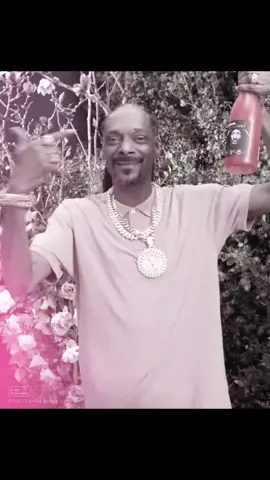 We outside. Let’s party 👊🏾🤷🏾‍♂️🍾 #19Crimes