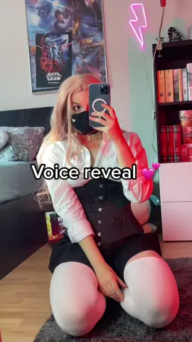 Here is the voice reveal y’all asked for ;) #egirl #GamerGirl #thighhighs #kawaii