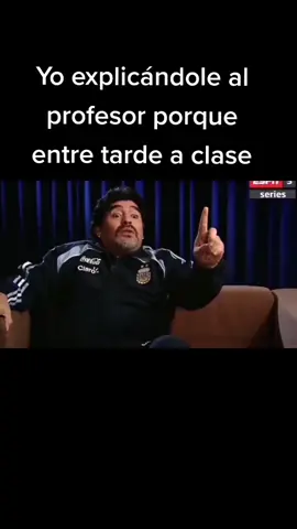 Maradona explicando como hizo el gol del siglo #parati #Soccer #maradona #entrevista #aymanclipsfutbol