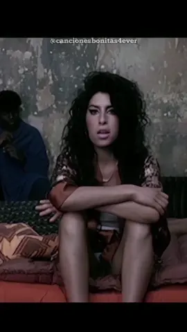 Amy Winehouse - Rehab #xyzbca #aesthetic #amywinehouseedit #amywinehousecover #music #letras4k #likedvideos #lyric #tiktok #musica #rehab #2000e