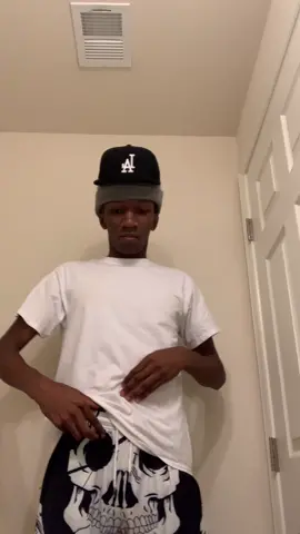 hair reveal since it’s almost my birthday 🧍🏾‍♂️