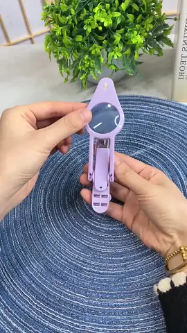 Can also prevent splashing oh#SimlishSessions #CompleteMyLook