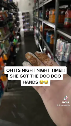 NUTELLA ON HAND PRANK‼️😂😂😂