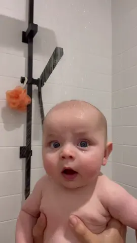 Shower time🚿 #cute #babiesoftiktok #babyfever #boy #Love #baby #family #shower #like #fyp #happy #trend #viral #LifeIsGood #besties