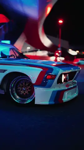 Putting the “class” in classic. (via: @mikecrawat) #bmw #e9 #csl #cinematography #carcommunity #classic #thisphoto