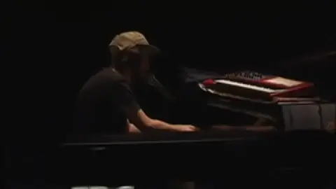 The Cinematic Orchestra- To Build a Home #tradução #Orchrestra