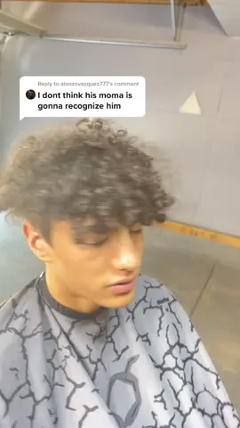 Reply to @alonzovazquez777  glow up 🔥 #graduation2021 #barber #fypシ゚viral #grad2021