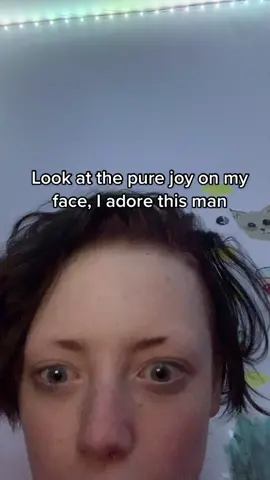 Also b4 anyone makes fun of him, he had reasons to drop out #corpsehubsand