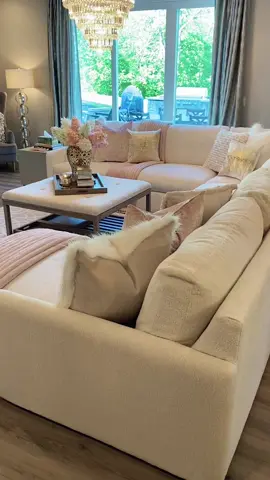 Watch My Basement Glow Up #GlowUp #TakisTransformation #SimlishSessions #transformation #beforeafter