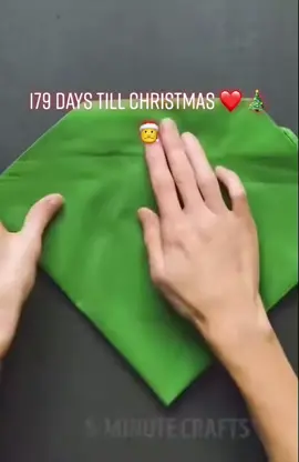 Yesss!! I can feel Christmas 🎄❤️ #fy #fyp #foryoupage #christmas #179tillchristmas #TakisTransformation