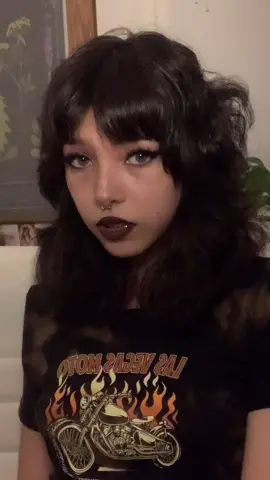 i like it 😼 #shellsea #fishhooks #shellseafishhooks #fypシ #222 #lgbtq #alt #xyzbca