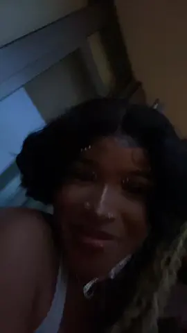 She literally looks yummy all the time 🤤