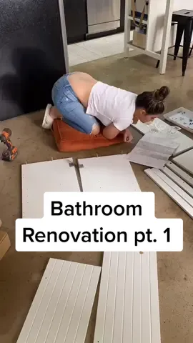 Finally some progress! 😄 #bathroomrenovation #homerenovation #DIY #diyproject #renterfriendly #diyrenovation #budgetrenovation #interiordesign #decor