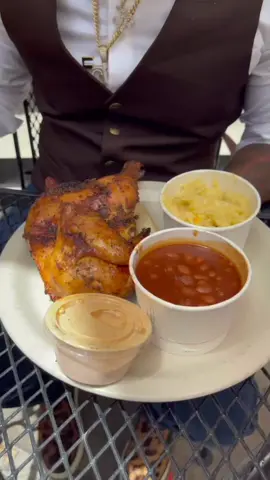 Baked chicken #Baked#Chicken#MacAndCheese#BakedBeans#CornBread#Fy#Foryou#ForYouPage#ForYouP#Foodie#Foodblogger#FoodBlog#Eat#Taste#Tasty#Explore#Food