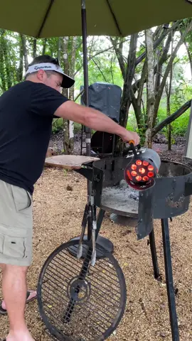 How?? 😳 ….. name for this recipe? #openfirecooking #alfrugoni #tritip #bbq #creativecooking #foodies #creativecooking