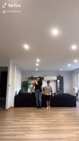 @tiktokerizan  keremos dúos @aliciadarris5  @susirubi