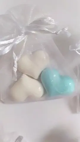 Sachês de Mini Corações! #sabonetes #lembrancinhasdesabonetes #lembrancinhas #soap #sabonetesartesanais #martinslembrancinhas #fy #fypシ #foryou