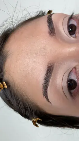There’s always a first for everything! I’m learning 🥴 #eyebrows #NYXeyebrowglue #nyxcosmetics #somethingnew #review #makeup #fyp #parati