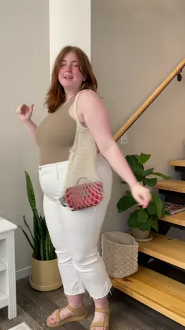 💚🤍 #PepsiApplePieChallenge #outfitideas #fitcheck #casualoutfits #midsizeoutfits #plussizestyle
