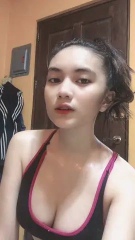 Epal nanaman pinsan ko🤦🏻‍♀️🥺