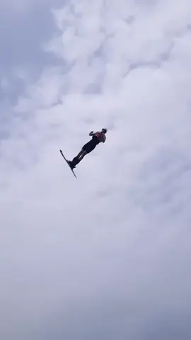 Spinning into the week⛷🌀 (🎥 @nicolasgygax) #extreme #extremesport #skiing #snowboarding #freestyle #Summer #water #fypシ #foryourpage