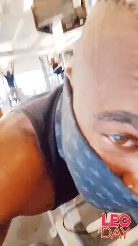 I'm on a mission to create some BIG ASS LEGS. THE END. #didyoujustgrabmyass  #fypシ #legday #fitnesstiktok #noexcuses