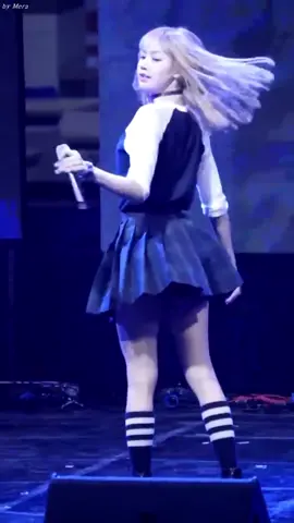 BLACKPINK Lisa Boombaya 170516 #blackpink #lisa #fancam #kpop