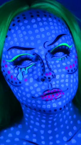 pop art gal ❤️ #DontSpillChallenge