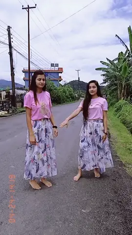 First time with my sister...Enjoying dance .😊💃💃💃💃#pokhara muser