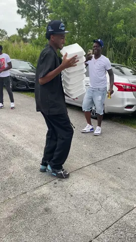 That one person that take all the plates at a cookout 😂😂 #fypシ #lmao #vibe