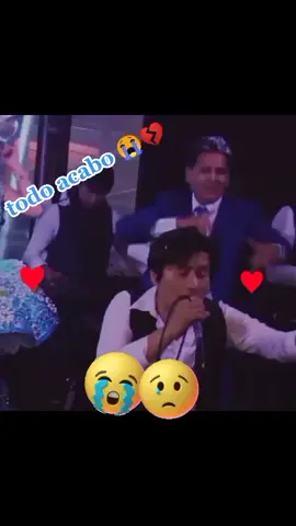 😭😭