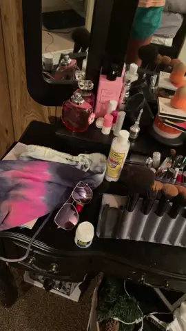 Cleaning my nasty vanity!