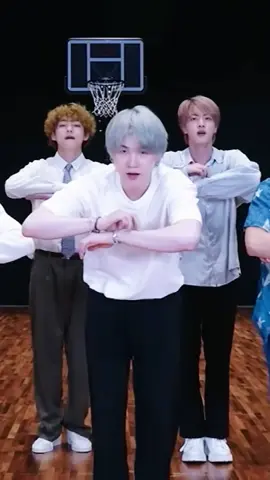 น่ารักที่สุดในโลก ㅠㅠ 🤍☁️ #SUGA #YOONGI #MINYOONGI #BTS #permissiontodance