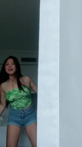 Kurtina naman kasi makisama ka Natatakluban cocomelon ko eh hehe 😅💚#cocomelon #fyp