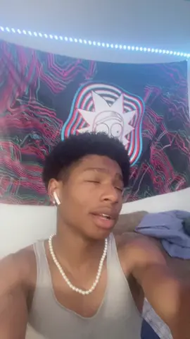 Me before shower/Me after shower ✨#fyp #FerragamoLetsDance #fypシ #bi