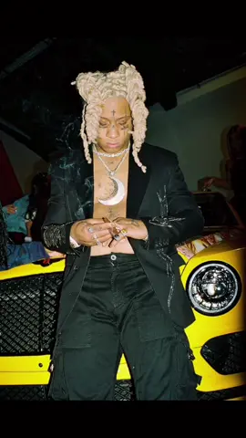 I think trippie tbh , but aye go stream my album #fy #fyp #trippieredd #rappers