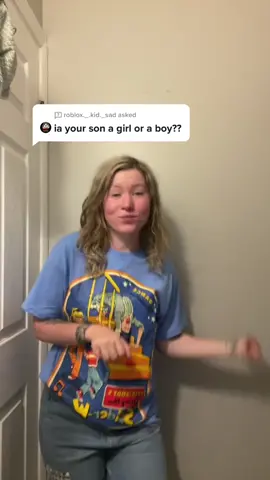 Answer to @roblox._.kid._sad Comment anything you wanna know! 🧡 #fyp #FerragamoLetsDance #youngmom