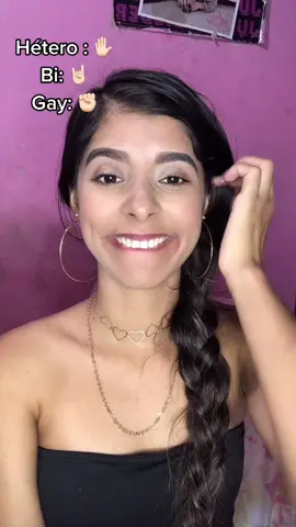Socorro eu não sei fzr esse negócio 🤘🏻 direito 😂🤡 #trend #tredding #foryou #viral #fy #trendingvideo #tiktoker